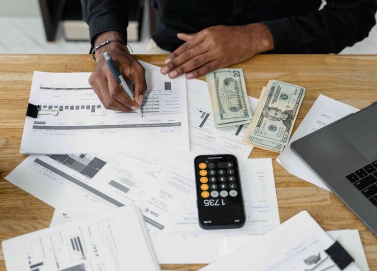 Read more about the article Complete Guide to PF and ESIC Compliance for Businesses in India