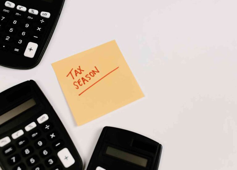 Read more about the article GST Returns and Income Tax Filing: Ensuring Financial Discipline